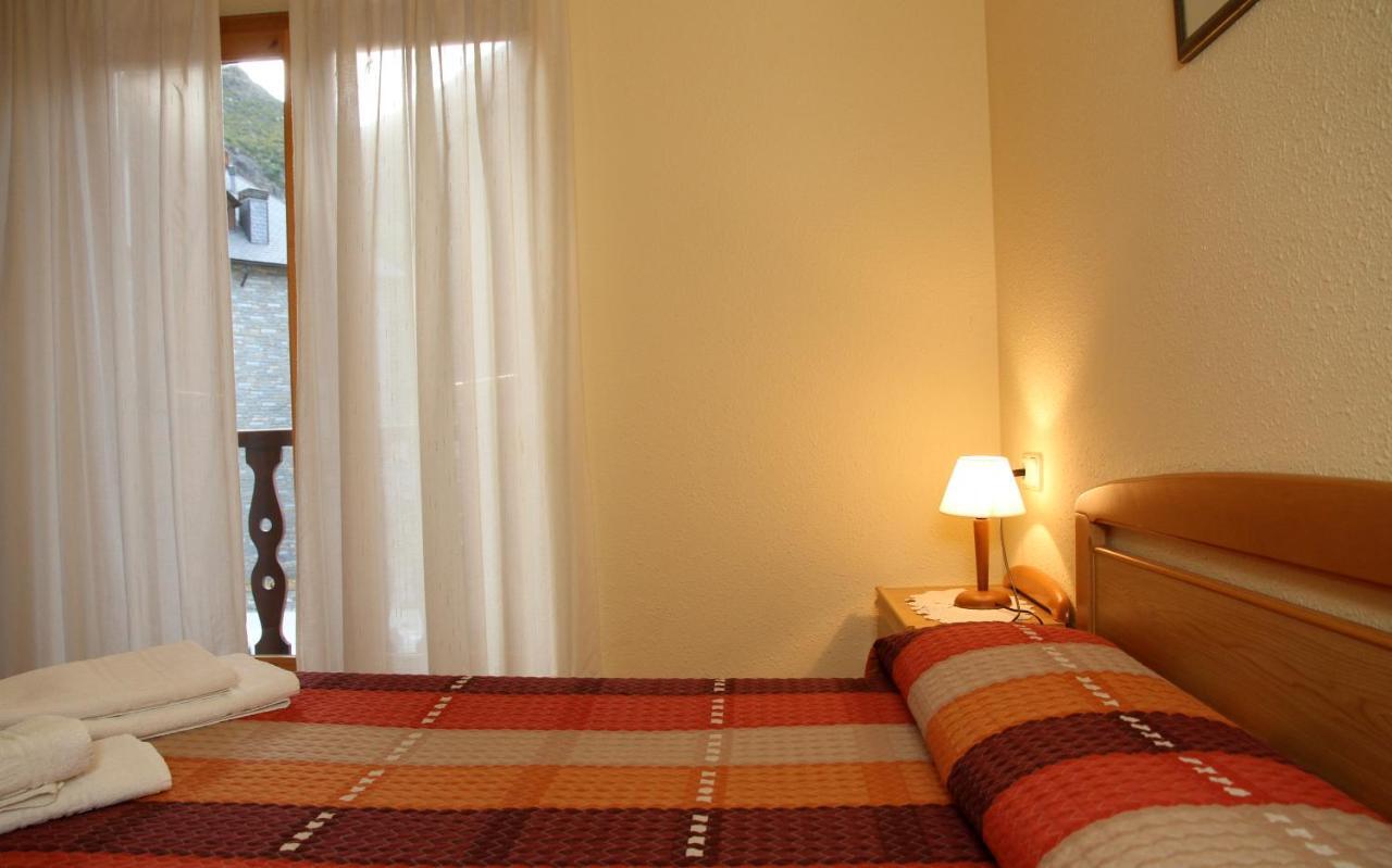 Apartaments La Llucana Barruera Rum bild